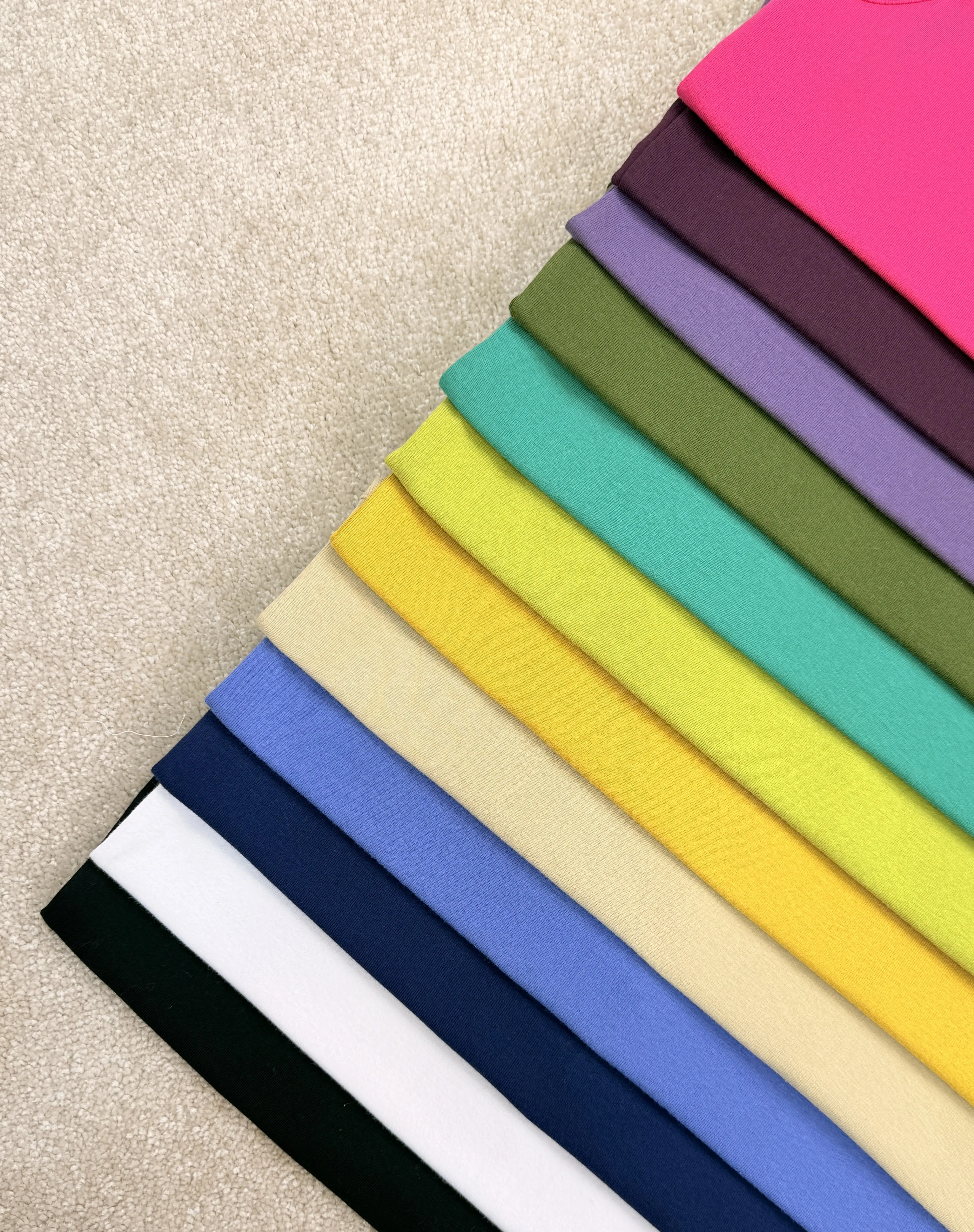 تاپ یقه سه دکمه